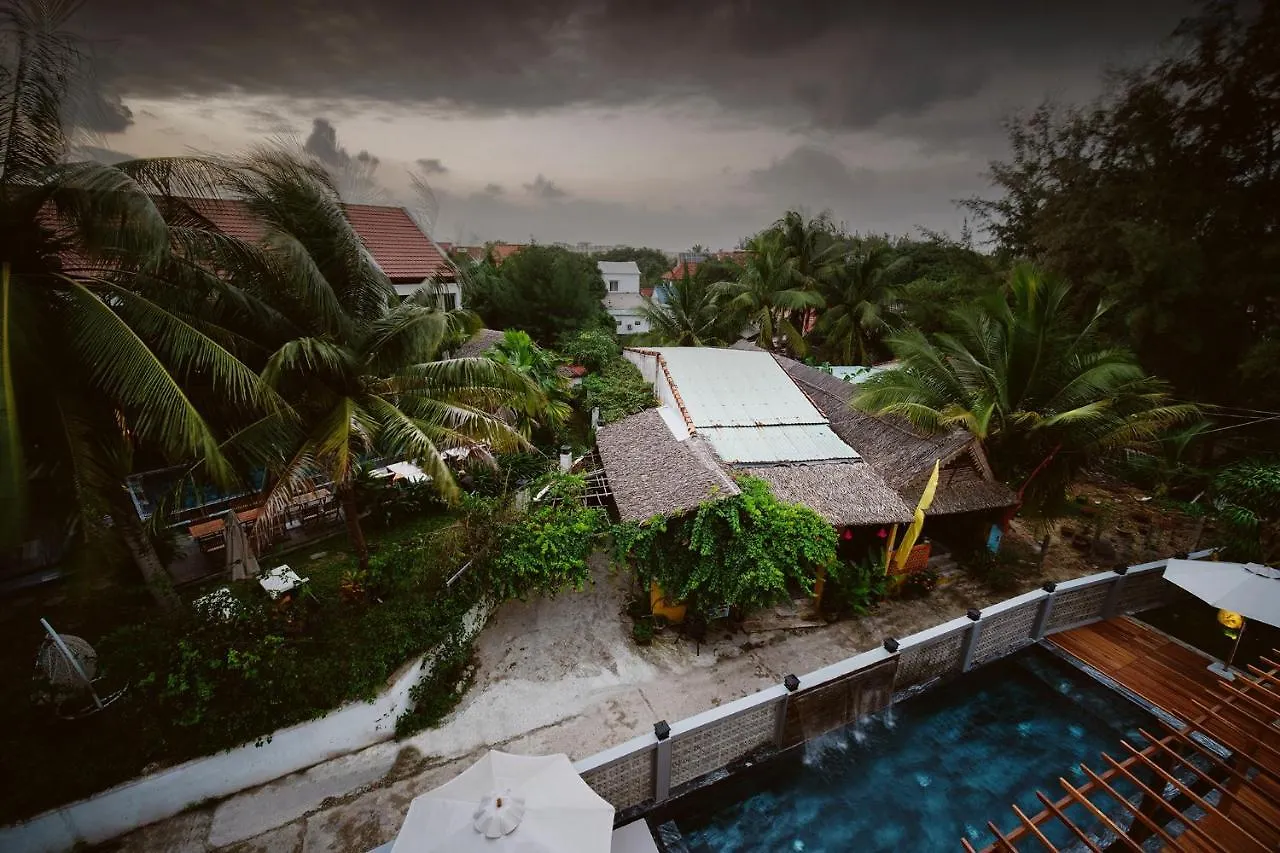 The Watermark Beachside Hotel Χόι Αν